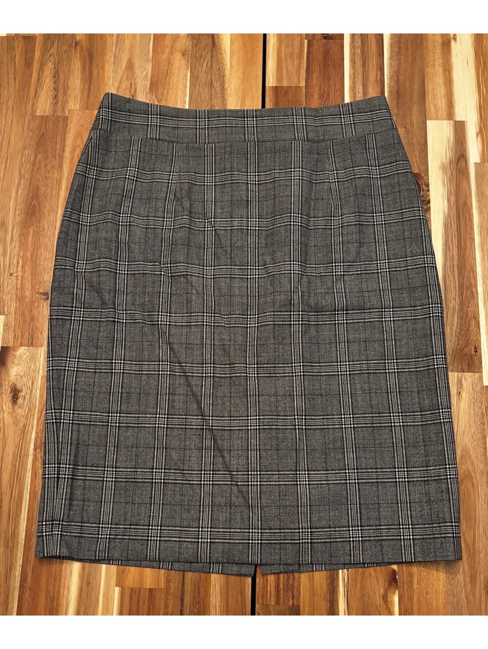 Banana Republic Gray Plaid Wool Blend Pencil Skirt Women’s Size 6 (2042)